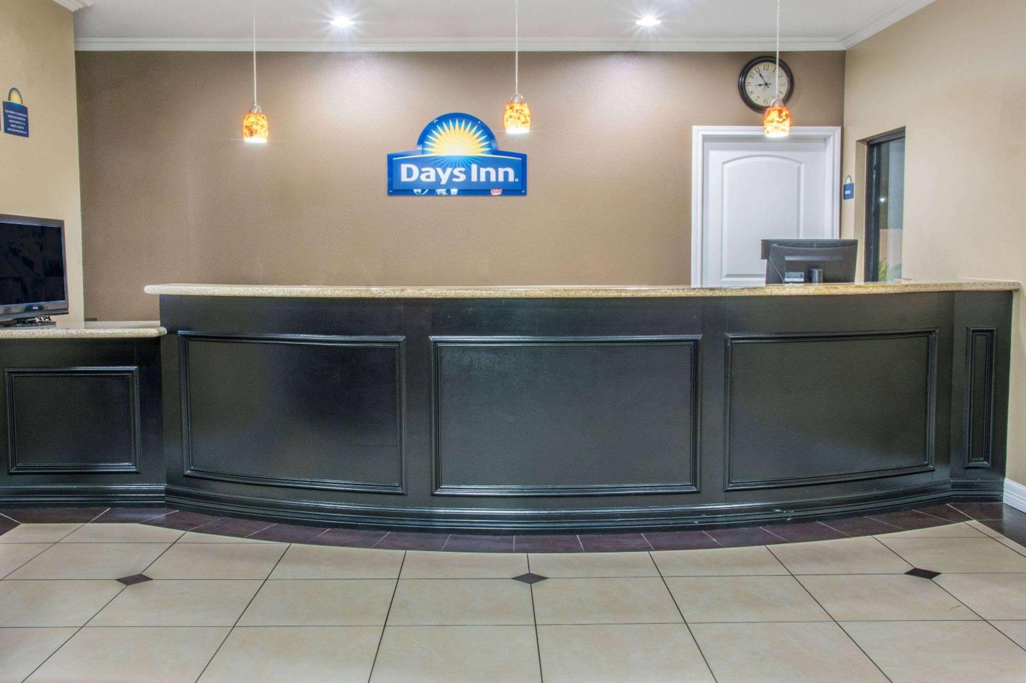 Days Inn By Wyndham Humble/Houston Intercontinental Airport Exterior foto